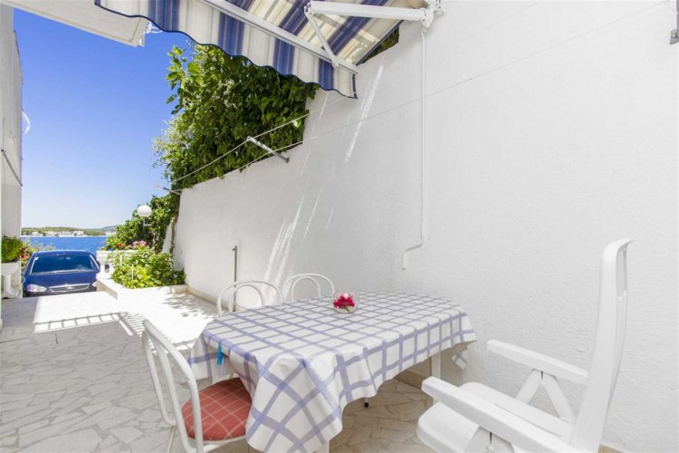 Skelin A4 studio no.1