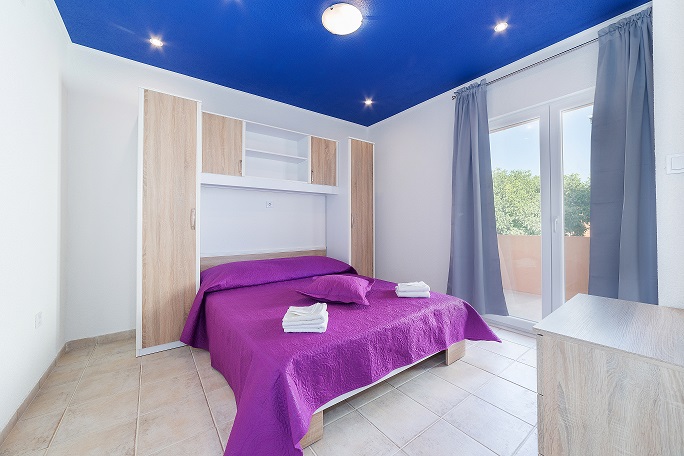 Marina A2+1 no.3 (1000-MVS)