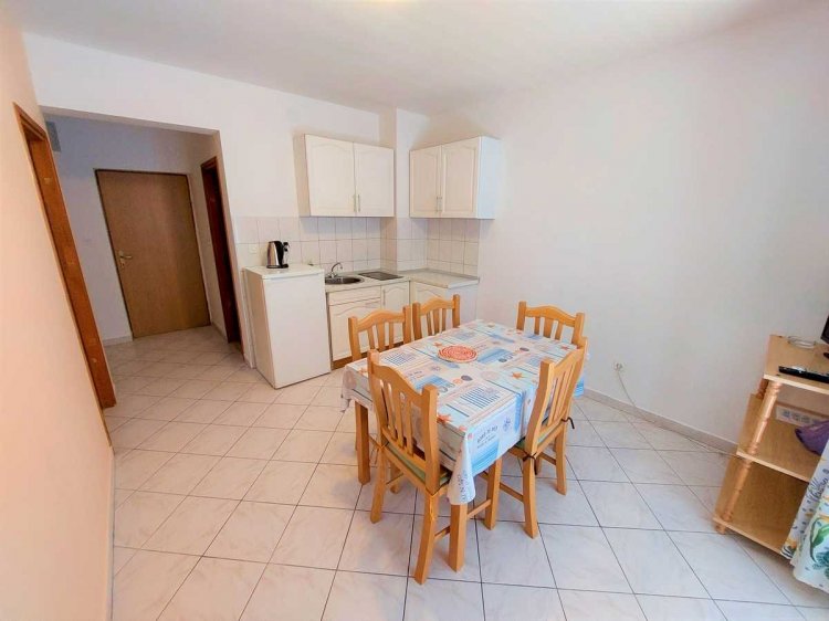 Neva A4 no.2 (1014-AVN-A2)