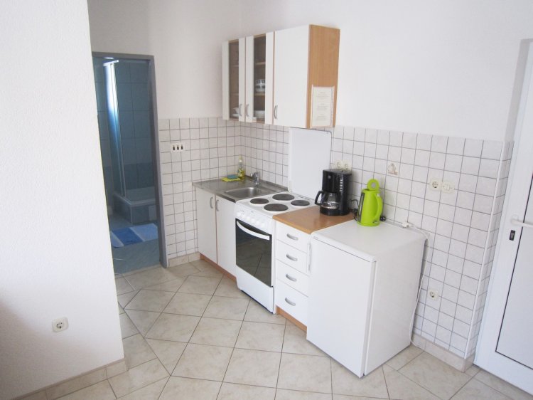 Milic A4+1 no.1 (1015-MVI)