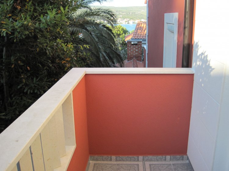 Two bedroom apartment with balcony and sea view Rogoznica (A-5269-b)