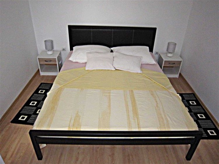 Mario A4+2 (2009-MPG-A2)