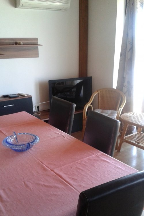Four bedroom apartment with terrace and sea view Punat, Krk (A-5328-a)