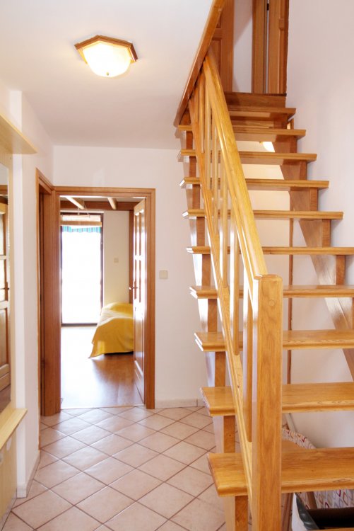 Four bedroom apartment with terrace and sea view Punat, Krk (A-5328-a)