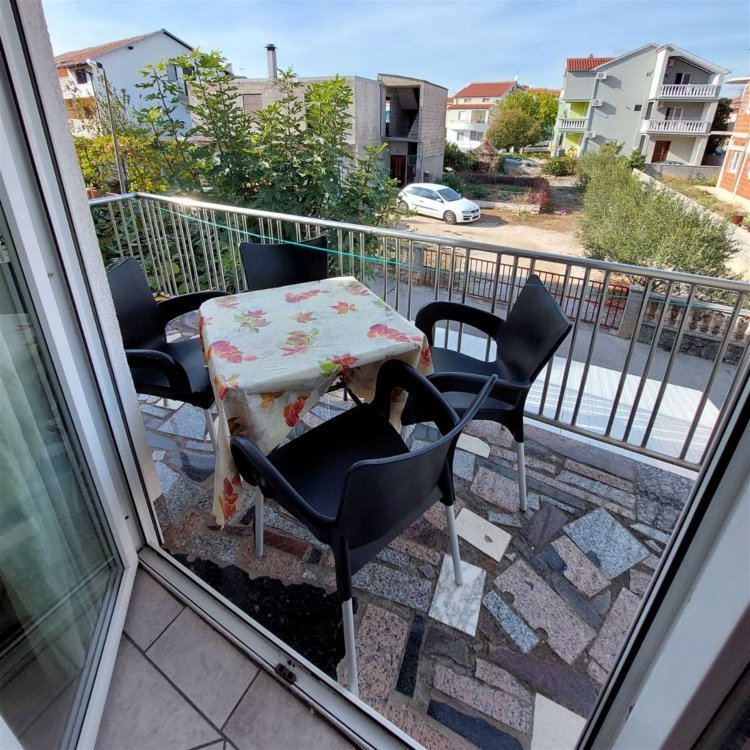 Popic A2+2 no.1 (1025-PVM-A1)