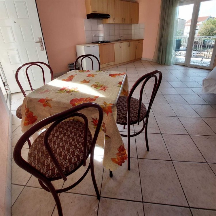 Popic A2+2 no.1 (1025-PVM-A1)