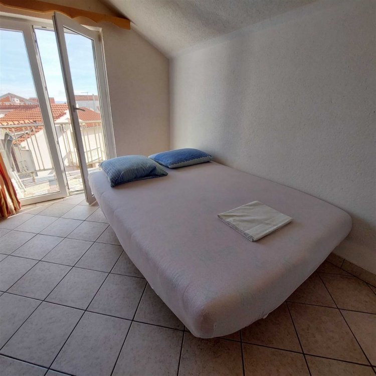 Popic A2+2 no.6 (1025-PVM-A6)