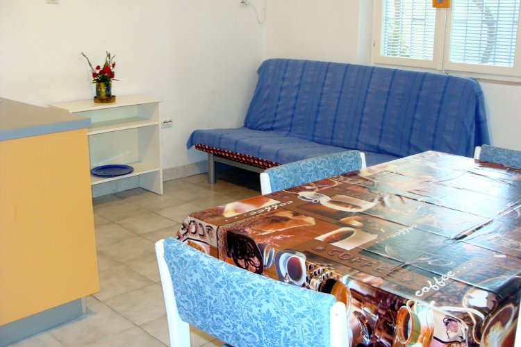 One bedroom apartment near beach Sukošan, Zadar (A-5819-c)