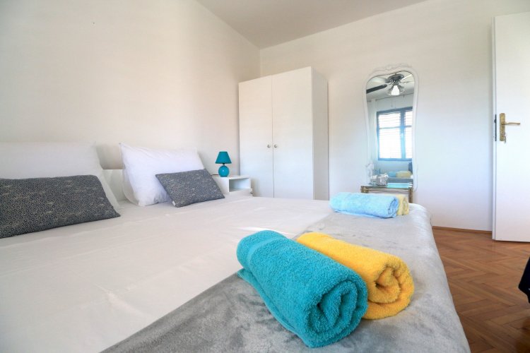 Erna apartment 8+3
