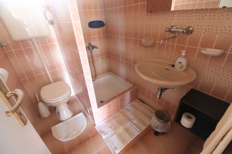 Erna apartment 8+3
