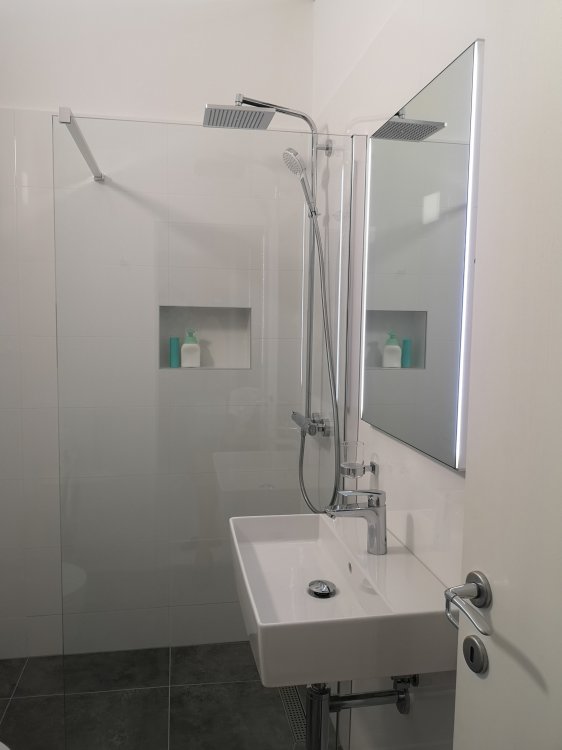 Two bedroom apartment near beach Podstrana, Split (A-6113-a)