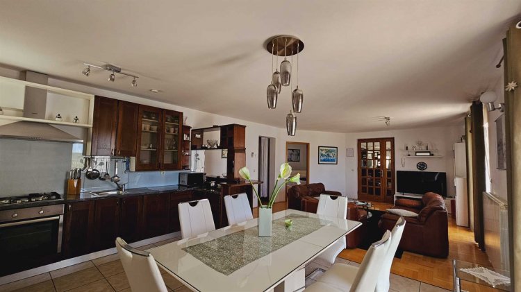 Jagoda apartmernt A6+1 1.kat