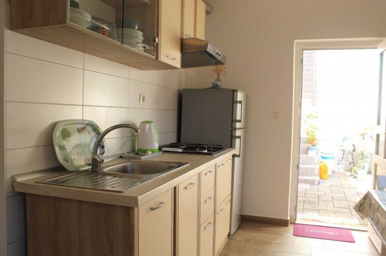 Apartment Garden house A2+1