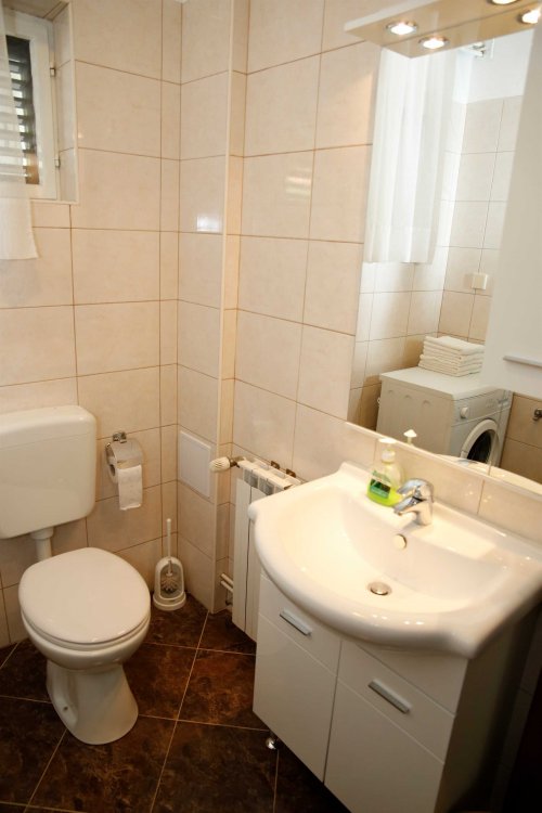 Apartment Arapov A4+1