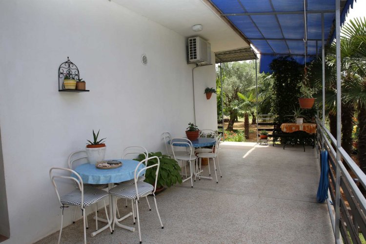 Apartment Arapov A4+1