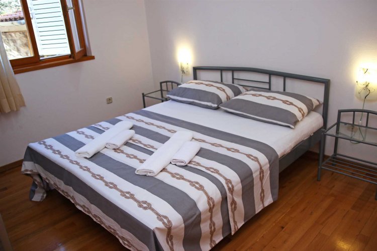 Apartment Mladena A4+1 no.2