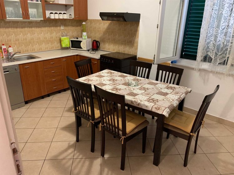 Jurin A6 1.kat (2027-ZPJ-A1)