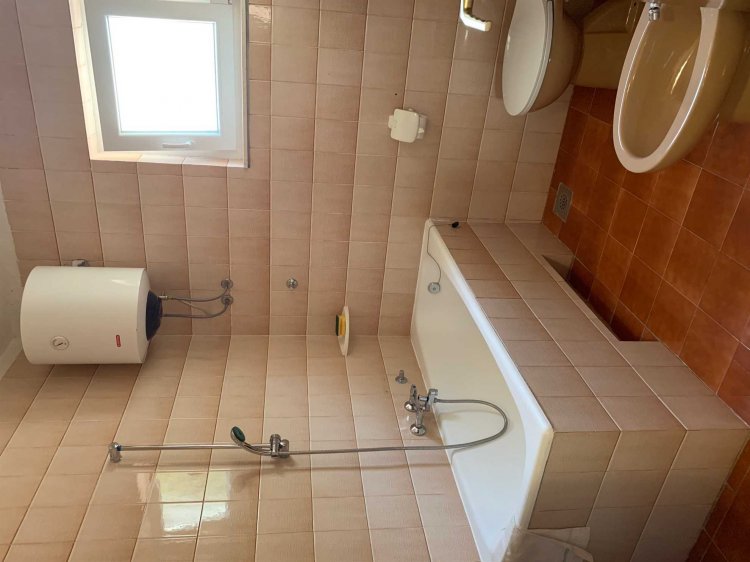 Jurin A6 1.kat (2027-ZPJ-A1)