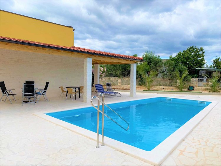 Pranjic A2 studio (1035-PVI-A4)