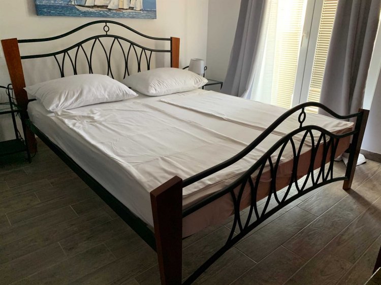 App Zrinka A6 (1037-JVB-A4)