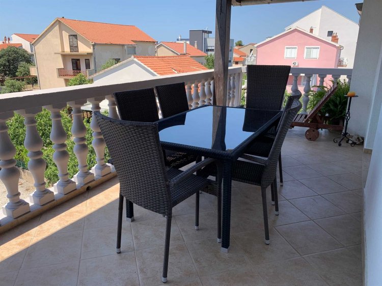 App Zrinka A6 (1037-JVB-A4)