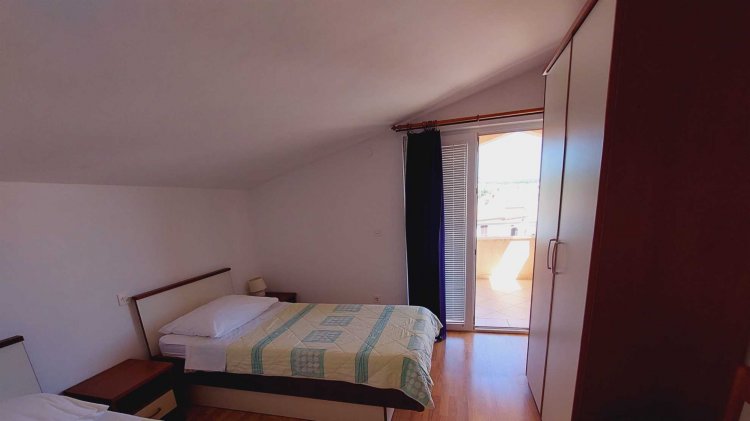 Apartment Helena no.1 4+1 ČSAD