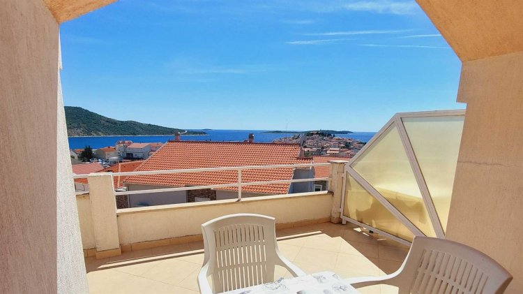 Apartment Helena no.1 4+1 ČSAD