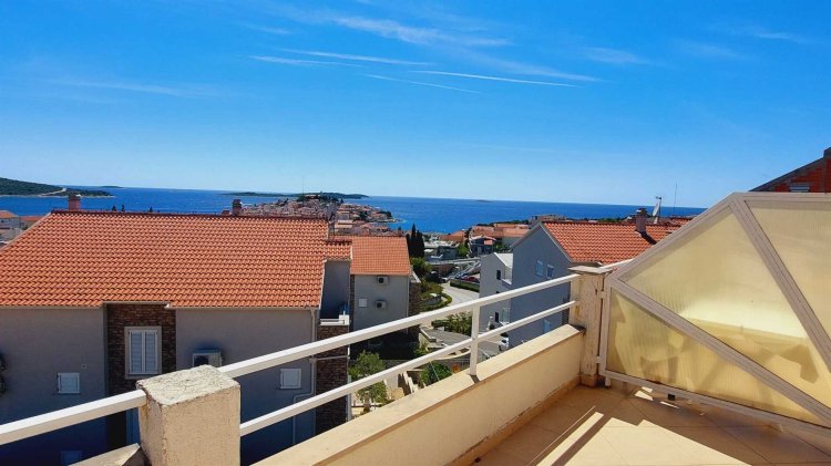 Apartment Helena no.1 4+1 ČSAD