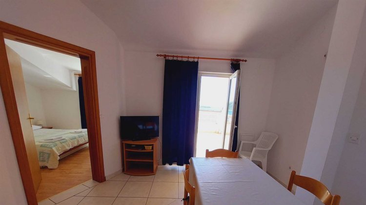 Apartment Helena no.1 4+1 ČSAD