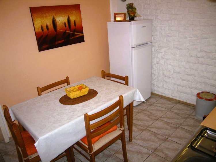 Apartment Madlena A2+2 Šibenik