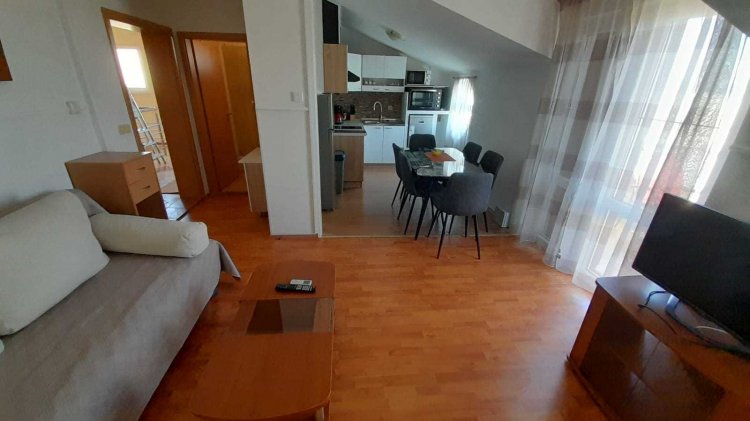 Apartment Edi A4+1 Vodice