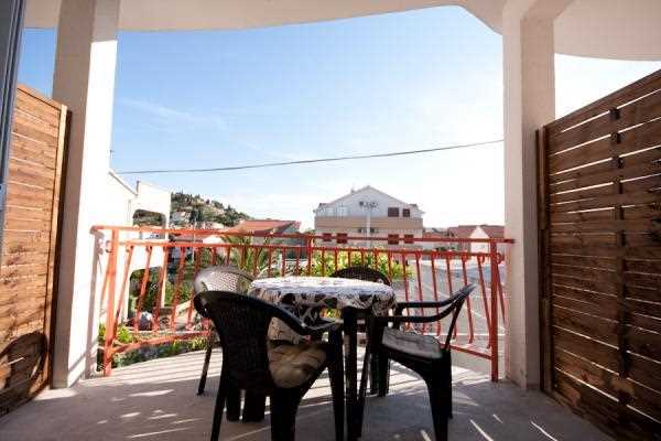 (1) Apartment Babun - A3 +1