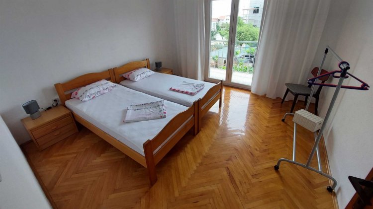 Apartment Loza 4+1 1.Kat no.2