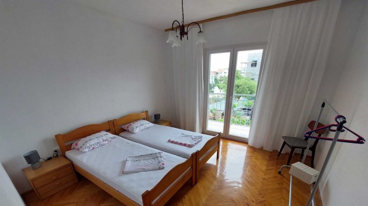 Apartment Loza 4+1 1.Kat no.2