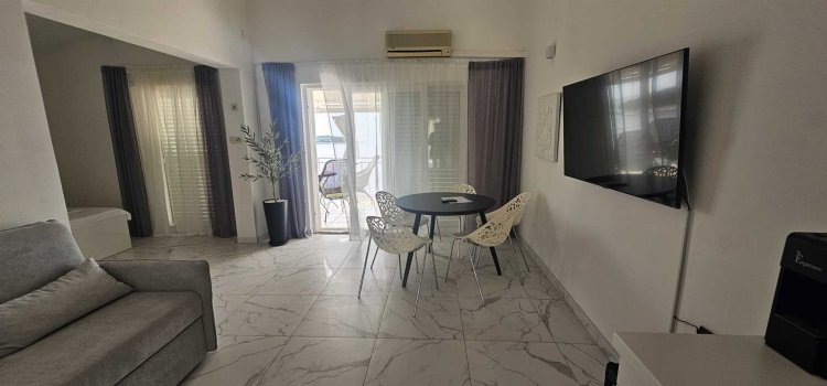 App Kraljevic A2+2 (A2S)