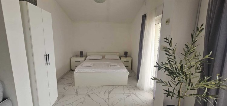 App Kraljevic A2+2 (A2S)