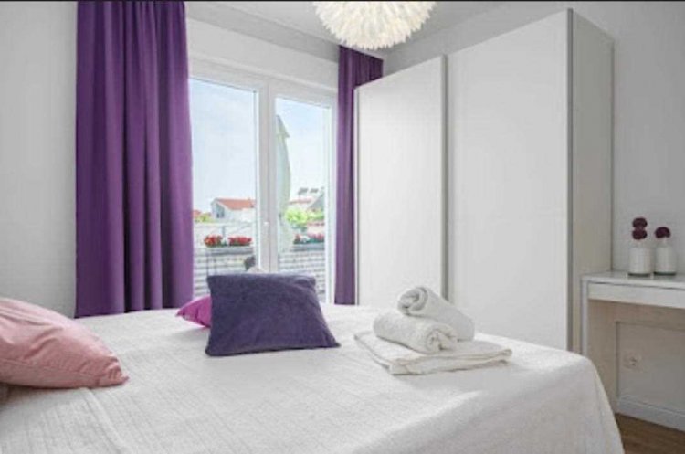 Apartment Relja A4+1 (1060)