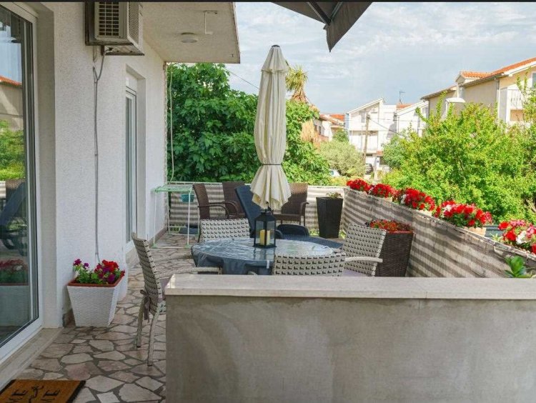 Apartment Relja A4+1 (1060)