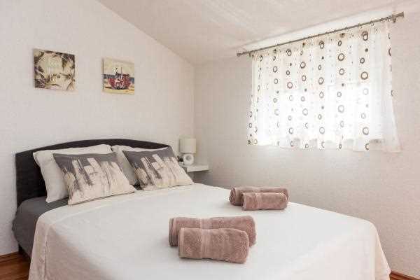 Apartment Beni studio A2 no.4